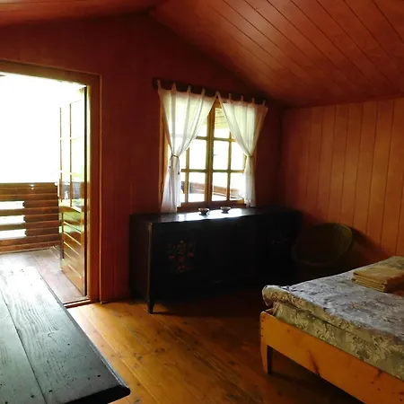 Lodge Wood In The Heart Of Transylvania