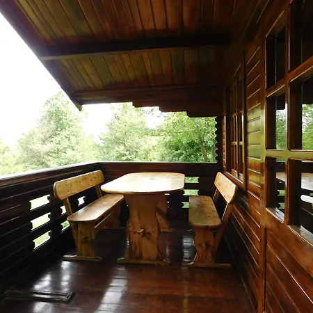 Wood In The Heart Of Transylvania Lodge *